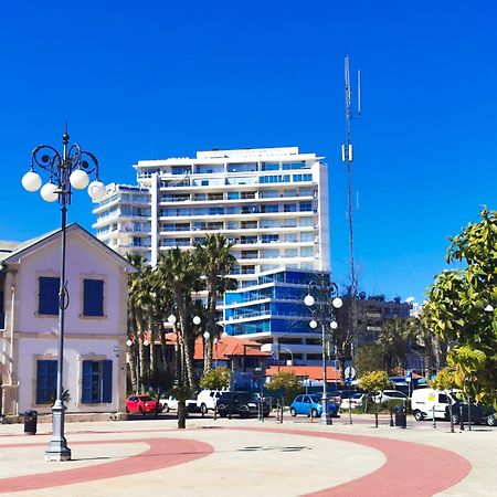 Paradise Palms Seaview Apartment Larnaca Exterior photo