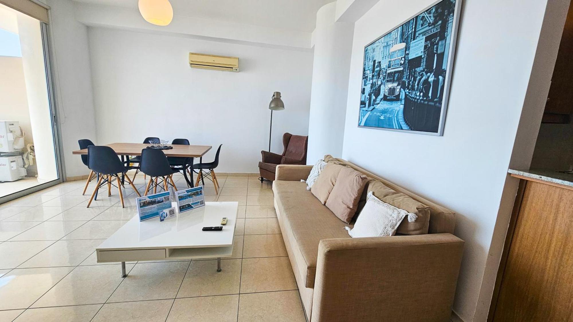 Paradise Palms Seaview Apartment Larnaca Exterior photo